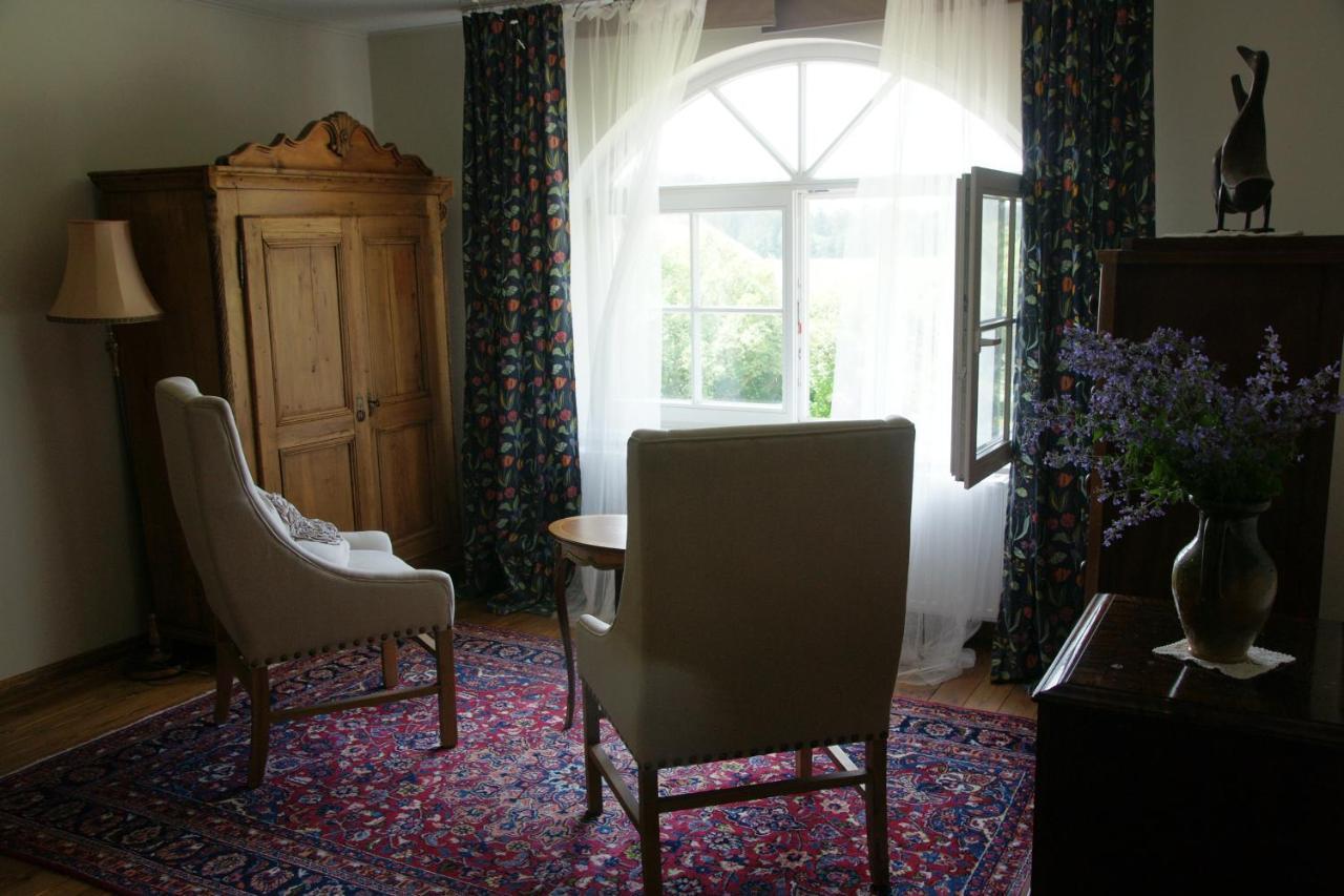 Апартаменты Bear Manor Lacu Muizina Pale Экстерьер фото