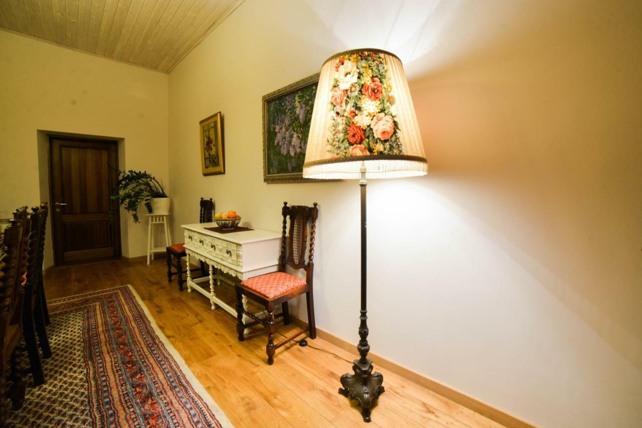 Апартаменты Bear Manor Lacu Muizina Pale Экстерьер фото